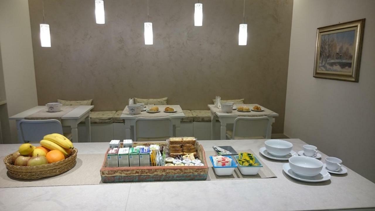 Bed And Breakfast Di Mara E Stefano Verona Exteriör bild