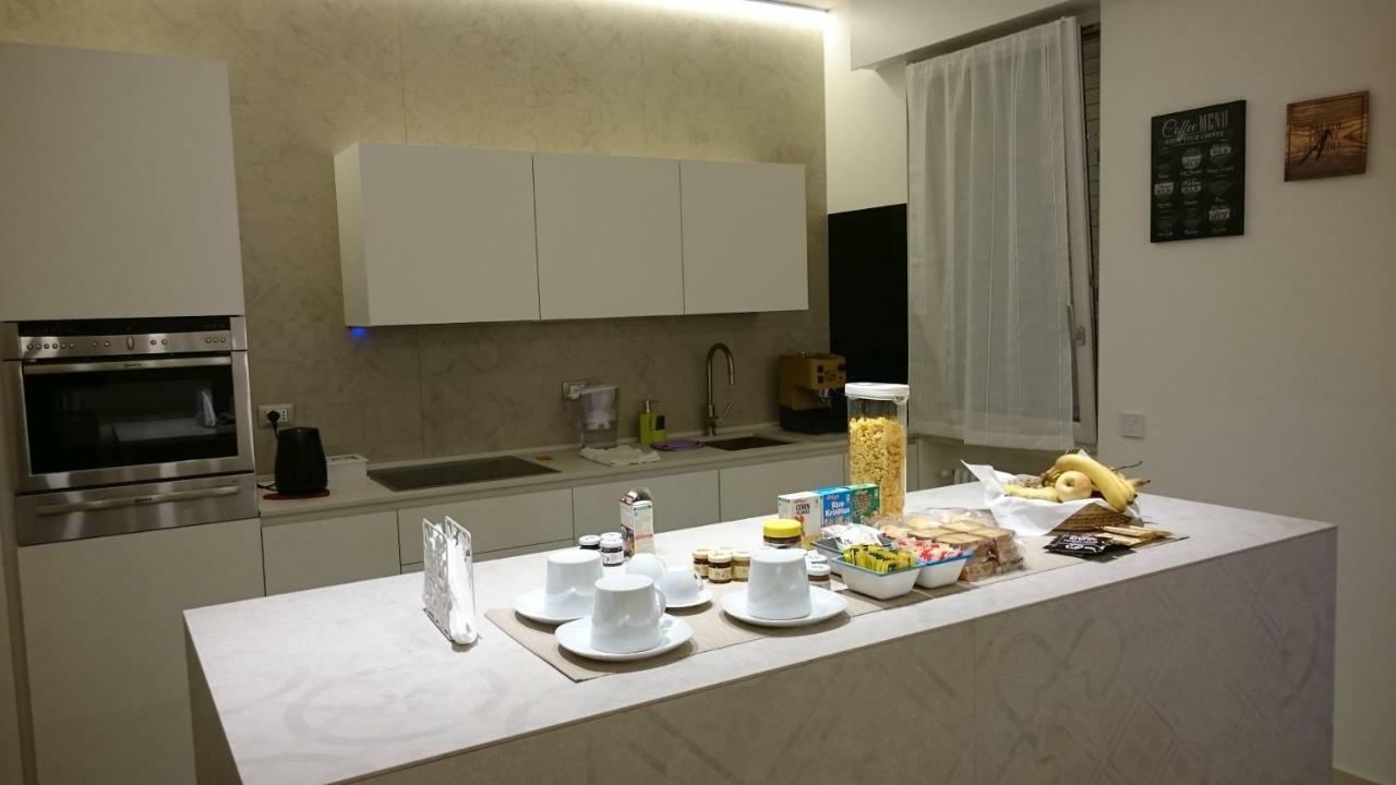 Bed And Breakfast Di Mara E Stefano Verona Exteriör bild