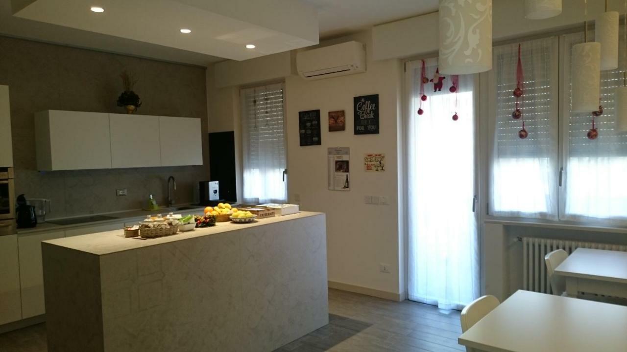 Bed And Breakfast Di Mara E Stefano Verona Exteriör bild