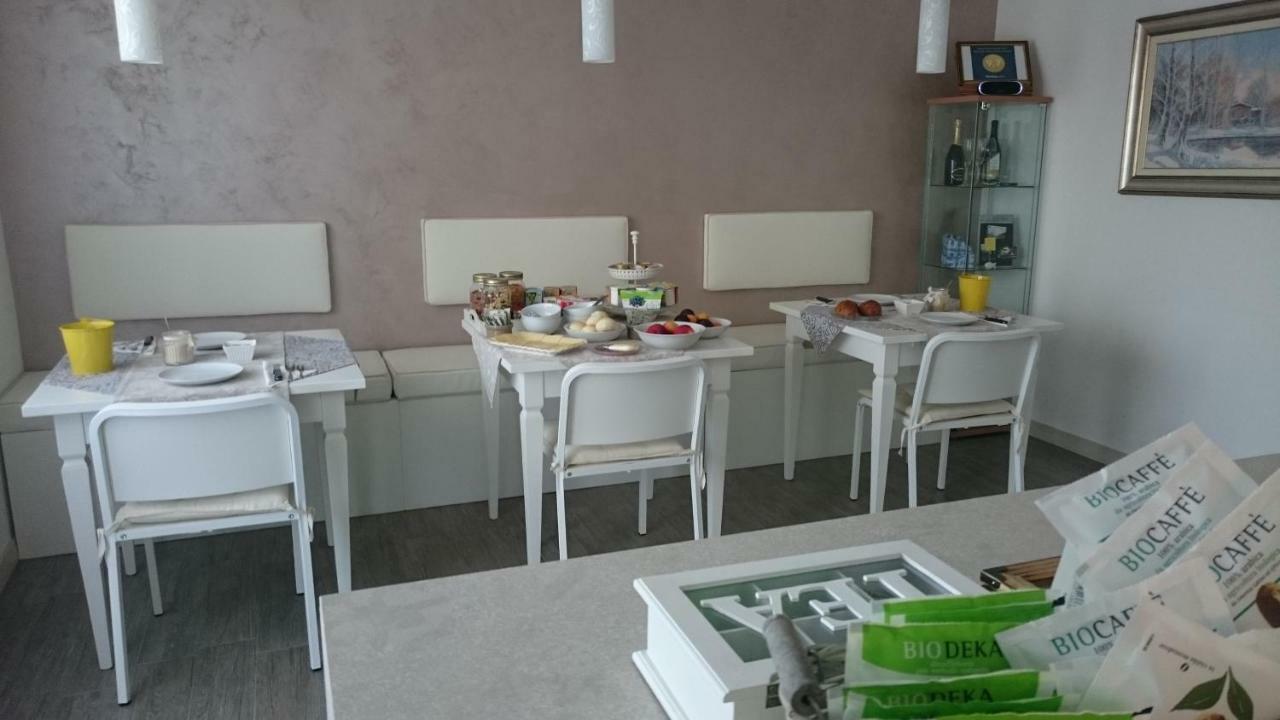 Bed And Breakfast Di Mara E Stefano Verona Exteriör bild
