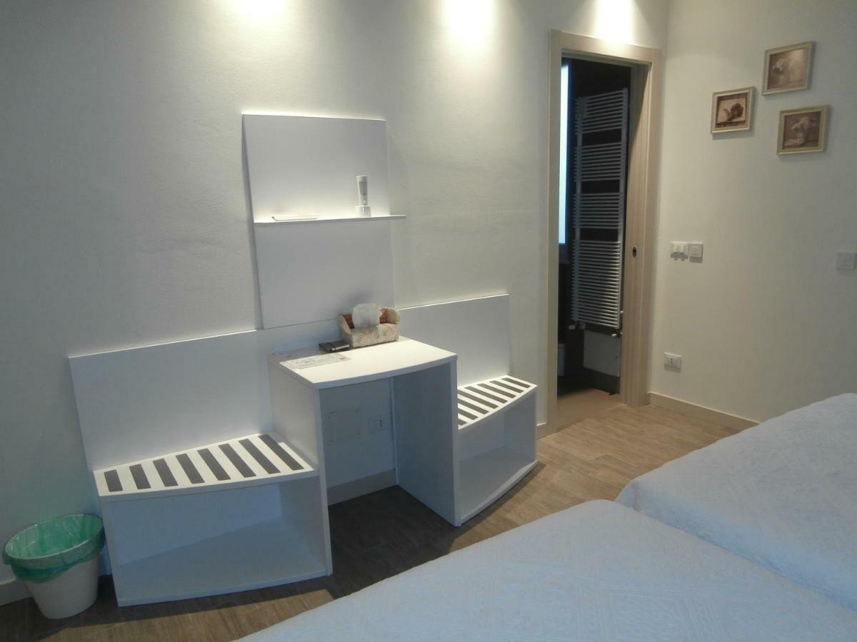Bed And Breakfast Di Mara E Stefano Verona Exteriör bild