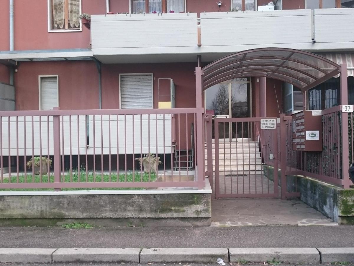 Bed And Breakfast Di Mara E Stefano Verona Rum bild